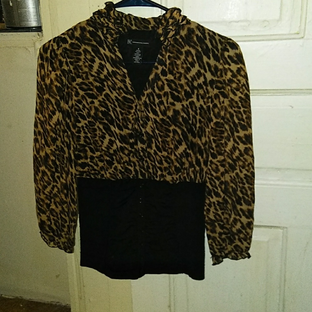 Blouse Barely Worn size 4